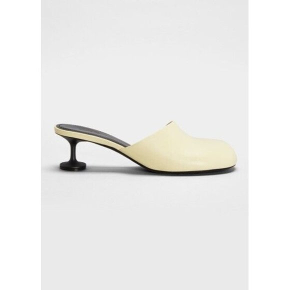 Balenciaga Shoes - Balenciaga Lady Mules Heels New Pale Yellow Leather Round Top